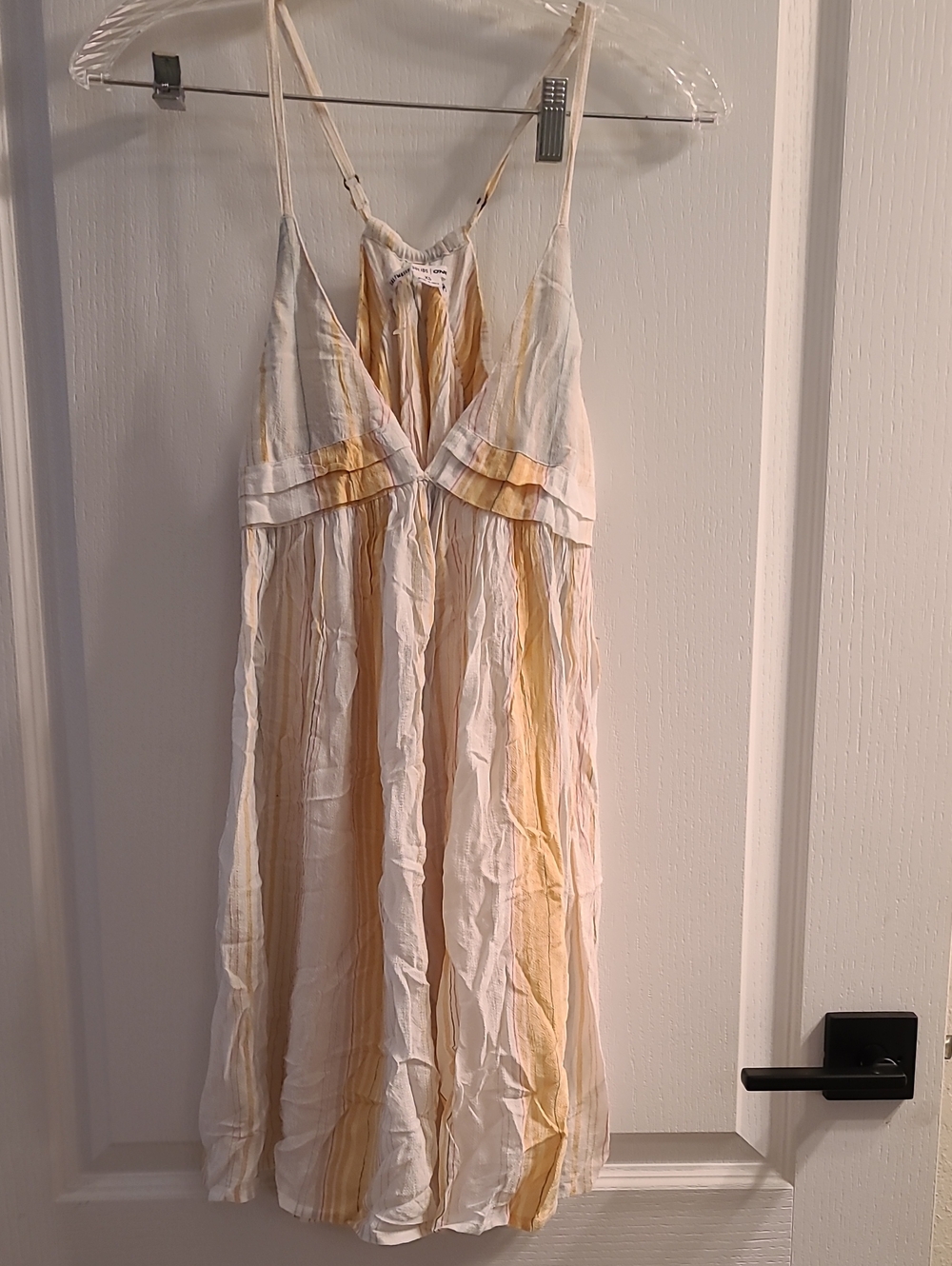 Womens/Juniors O'Neill White and Pale Yellow Strappy V-Neck Swim Coverup NWT.